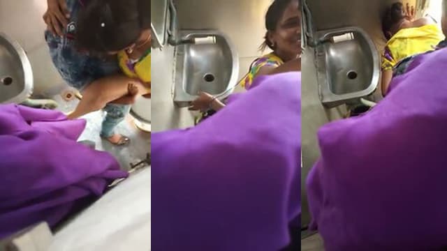 Desi Train Toilet Sex – Village Lovers Exposed MMS