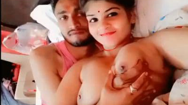 Honeymoon Chubby Wife – Punjabi Hard Fuck MMS
