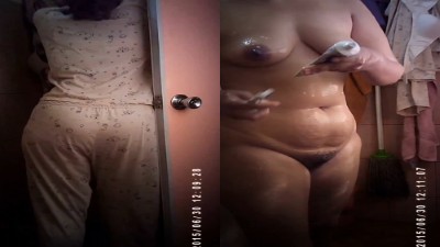 Sexy Housewife Takes A Quick Shower Naked Fucking Hot boobs