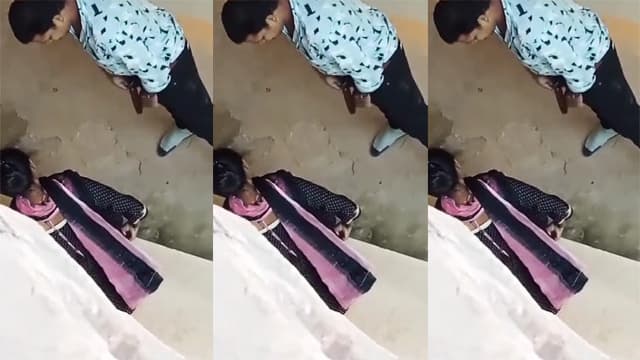 Horny Desi Uncle Girl Behind Bus Stop Hard Fuck MMS