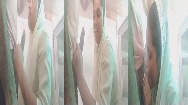Muslim Housewife Blowjob – And Cum On Video