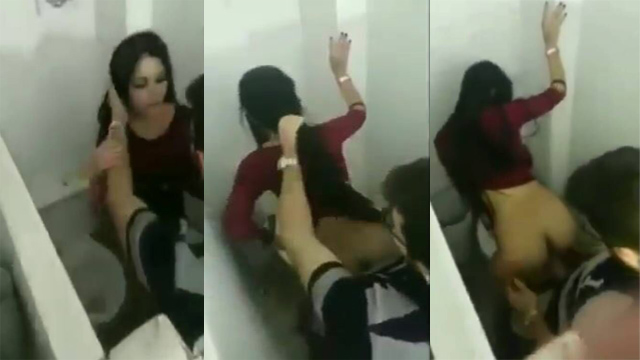 Sexy College Girl Sex By College Toilet Leaked Porn Video